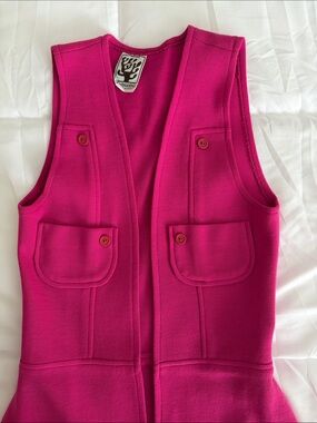 Womens Bright Pink Sleeveless Vest